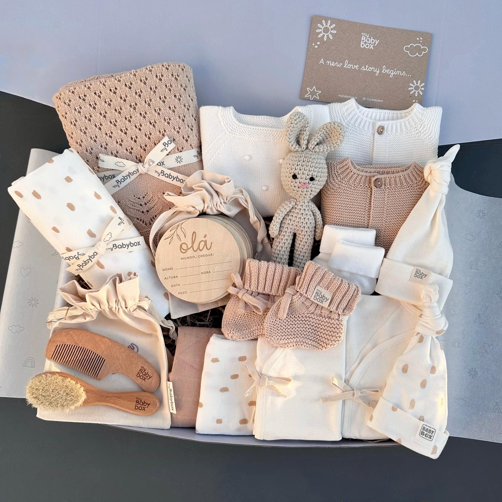 Newborn Premium Dots XL com peças completas para recém-nascido